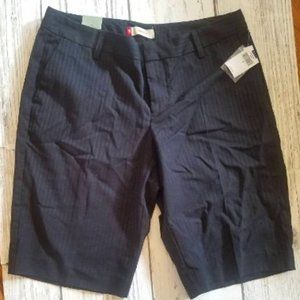 NWT  Gap Black Stripe Bermuda Trouser Shorts 8